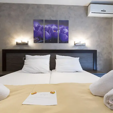 Guest house Mystique 4*