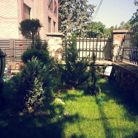 ゲストハウス Mystique