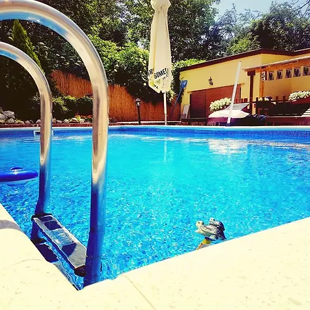 Guest house Mystique 4*