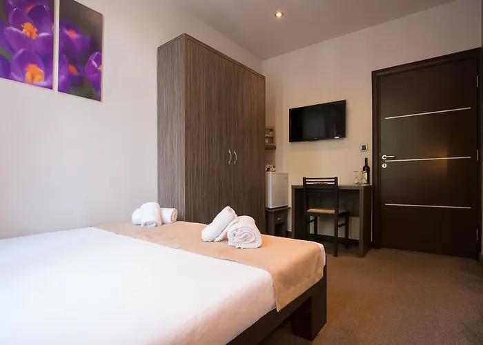 Gostinjska kuća Mystique 4*