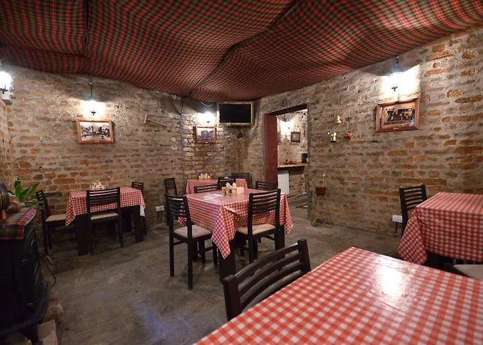 Mystique Gostinjska kuća 4*